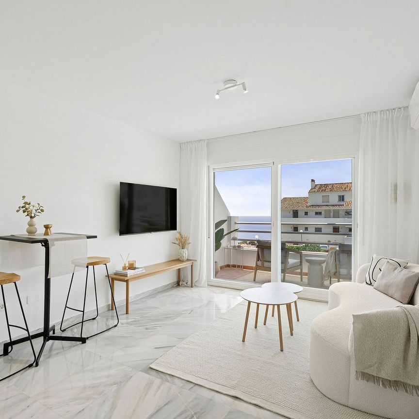 Middle Floor Apartment in Riviera del Sol - Photo 1