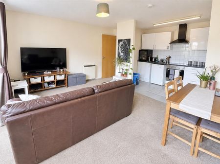 Beaufort Heights, Beaufort Road, St George, BS5 8JX - Photo 2