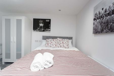 Studio to rent - Photo 2