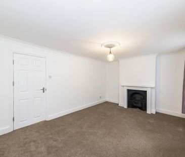 5 bedroom terraced house to rent - Photo 5