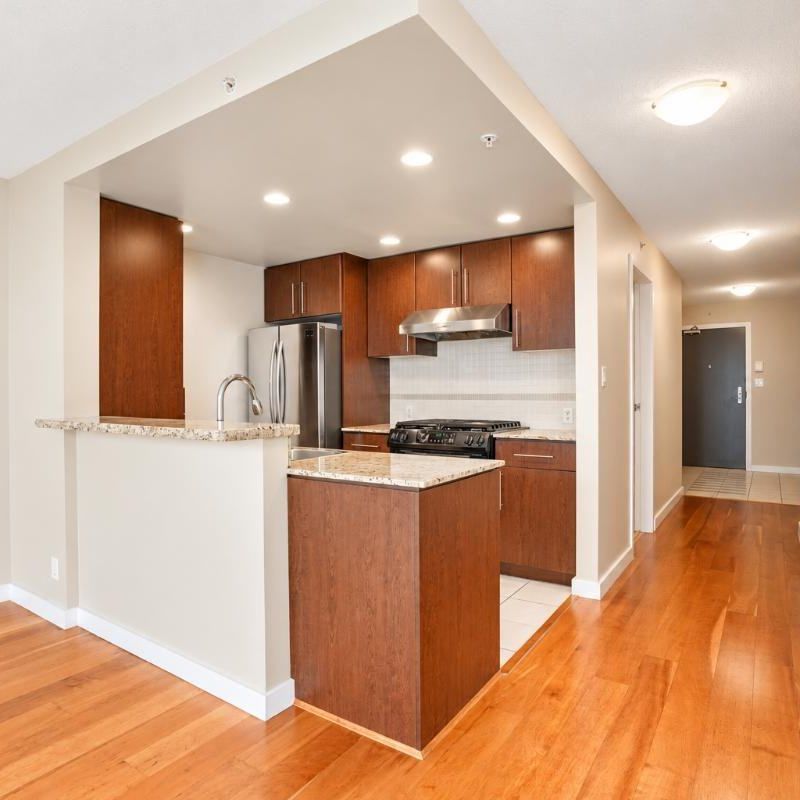 455 Beach Cres apartment — Vancouver, BC (2-Bedroom) - 2 Bedroom - Photo 1