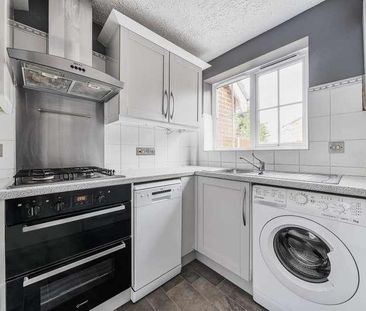 Windsor, Berkshire, SL4 - Photo 2