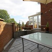 3 BEDROOM House - End Town House - Photo 1
