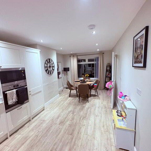 22 Creevy Avenue, Belfast, BT5 7PN - Photo 1