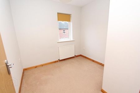 10 Lewis Park, 10 Lewis Park, Belfast, BT4 1FE - Photo 3