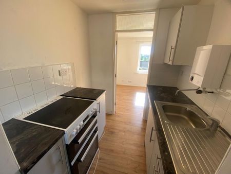 1 bedroom maisonette to rent - Photo 3