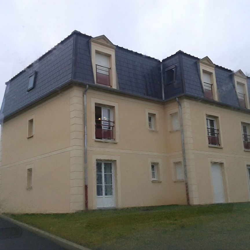 Location Appartement 2 pièces 43m² - Photo 2
