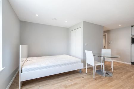 Flat to rent - Photo 4