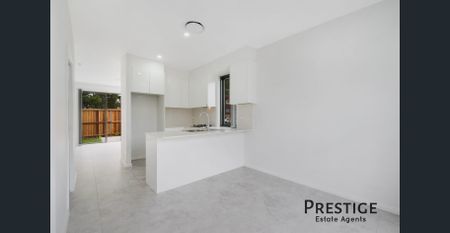 Modern Townhouse - Photo 5