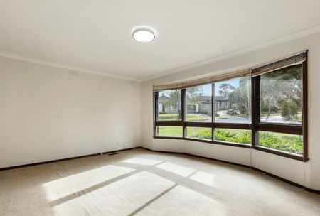 10 Highland Boulevard, Ringwood - Photo 4