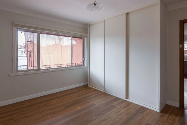 9 Lawrence Street, Brunswick. - Photo 1