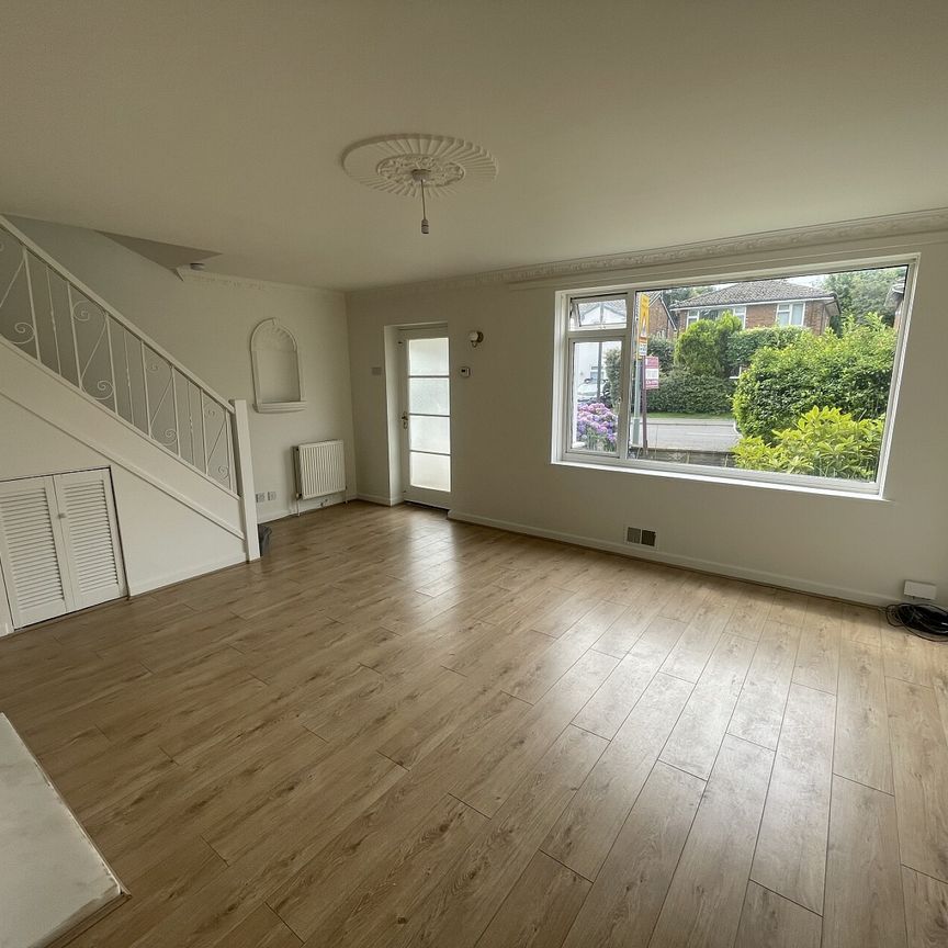 100 Longcroft Road, S18 - Photo 1