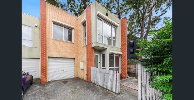 EXCELLENT LOCATION 3 BDR Townhouse - Photo 1