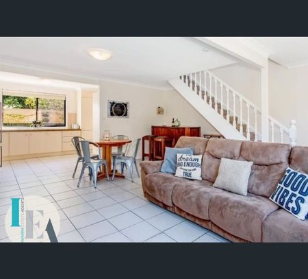 10/54 Thalassa Avenue, East Corrimal, NSW 2518 - Photo 2