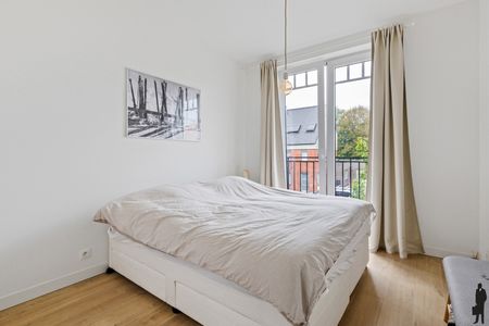 Prachtig appartement op de eerste verdieping met groot terras in het centrum van 's Gravenwezel. - Photo 3