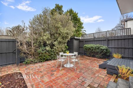 60 Regent St, Elsternwick - Photo 2