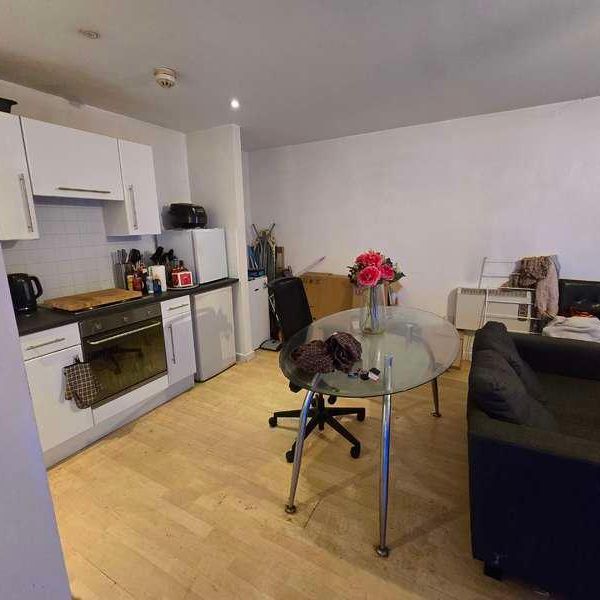 Ordsall Lane, Salford, M5 - Photo 1