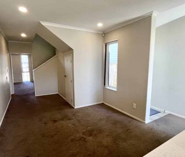 Papakura, 4 bedrooms - Photo 4