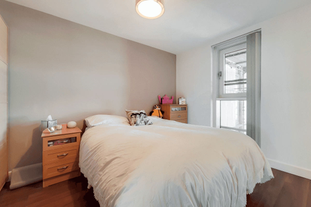 Roseberry Place, London, E8 - Photo 4