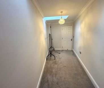 2 bedroom maisonette to rent - Photo 3