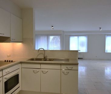Appartement te huur in Rumbeke voor € 780 met 2 slaapkamers - Photo 2
