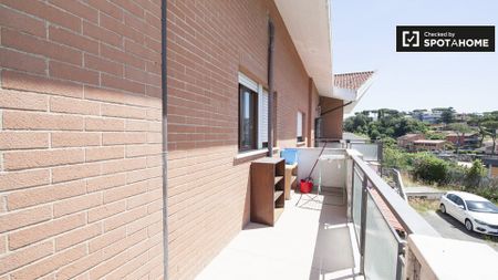 rome, Lazio 00166 - Photo 2