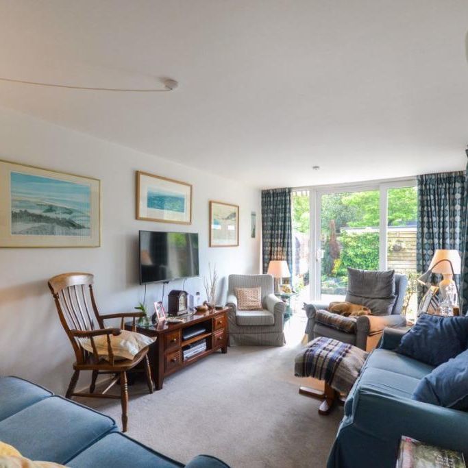 3 bedroom terraced house to rent - Photo 1