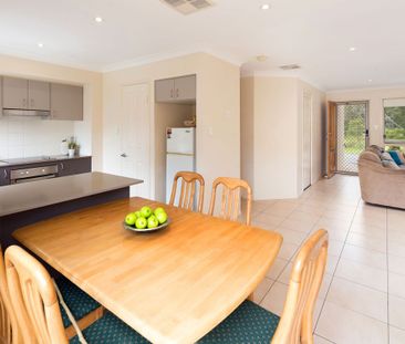 Modern 3 Bedroom Townhouse - Fully Air Conditioned - Photo 2