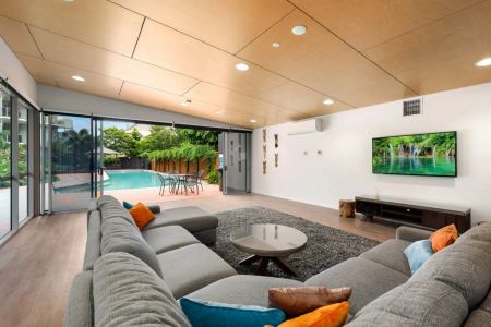 Spacious One-Bedroom Apartment in 'Liberte', Kangaroo Point - Photo 5