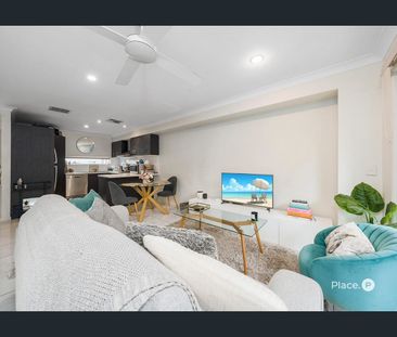 Modern Townhome in well sought Balmoral - Photo 1