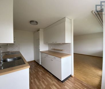 Generous and light-flooded apartment in a quiet location! - Photo 5