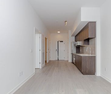 For Lease - 2501 Saw Whet Boulevard Unit# 113, Oakville, Ontario - Photo 4