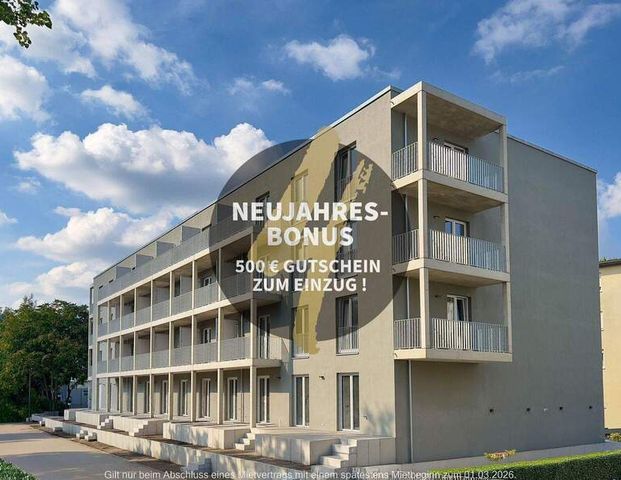 Experience finest urban living - modern apartment with garden! - Photo 1