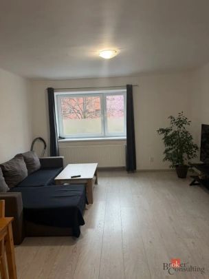 Pronájem bytu 2+kk 43 m - Fotografie 1