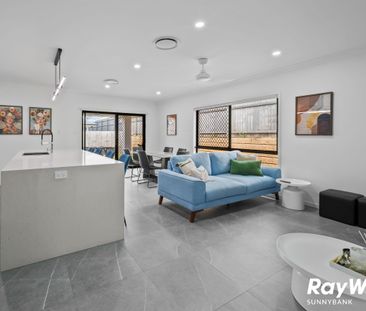 Spacious Family Living with Ducted Aircon - Photo 1