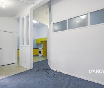 3/123 WATERWORKS RD - Photo 2