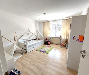 Ruhige 4 Zimmer Wohnung mit Balkon in Einbeck - Foto 3