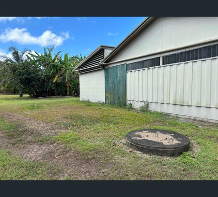 90597 Bruce Highway, Sarina, Qld 4737 - Photo 3