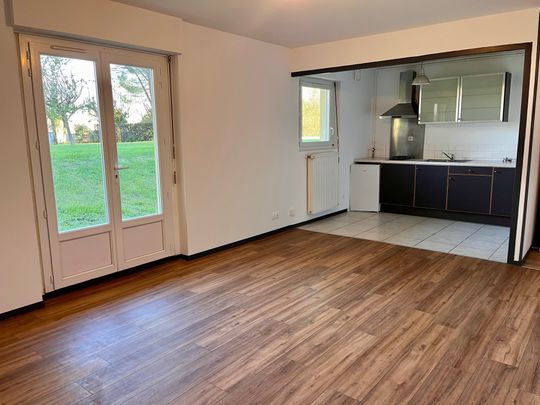 Location Appartement 1 pièce 41m² ANGOULEME 16000 - Photo 1