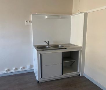 Location Appartement 3 pièces 55 m2 à Perpignan - Photo 2