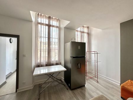 Location Appartement 2 pièces Meublé 52m² BORDEAUX 33000 - Photo 3
