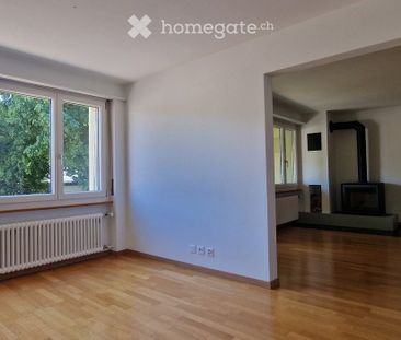 Renovierte 4-Zimmer-Wohnung mit Kamin in Bremgarten bei Bern - Photo 5
