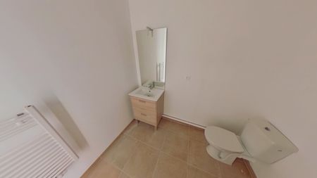 Location Appartement 2 pièces 46m² LUCE 28110 - Photo 2