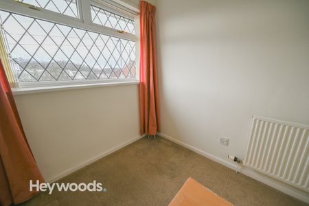 3 bed semi-detached house to rent in Fearns Avenue, Newcastle, Staffordshire - Photo 5