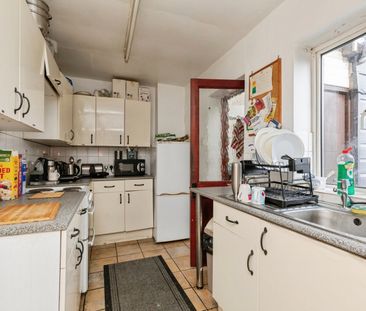 1 bedroom property to rent - Photo 6