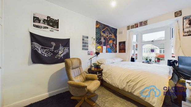 RM7 Delamere Road | Ealing | London | W5 3JP - Photo 1