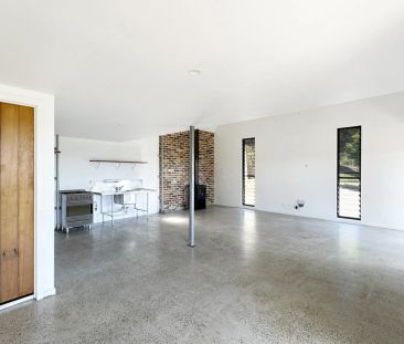 Rural retreat with stunning North facing views - Photo 6