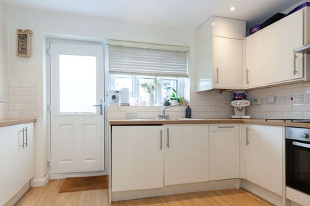 Manor Road, Witney, Oxfordshire, OX28 - Photo 4