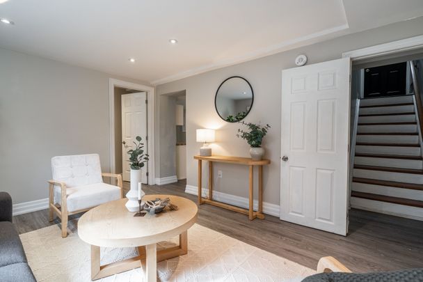 For Lease - 34 Briarwood Crescent Unit# Lower, Hamilton, Ontario - Photo 1