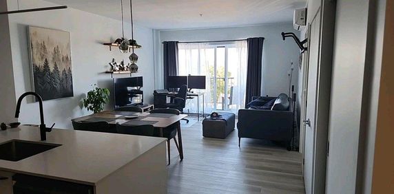 3 1\2 à céder pour le 1er juillet - dernier étage - Photo 2